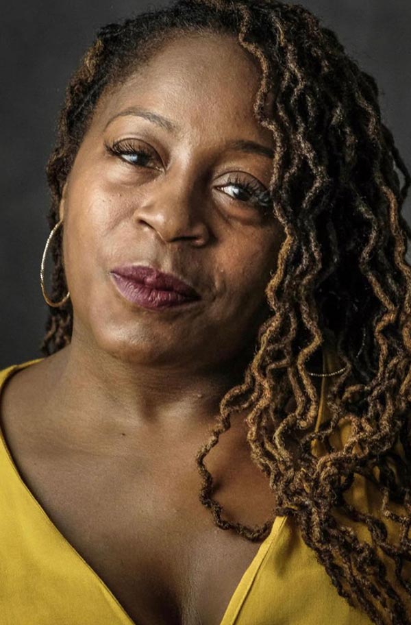 headshot-beverly-smith-brown